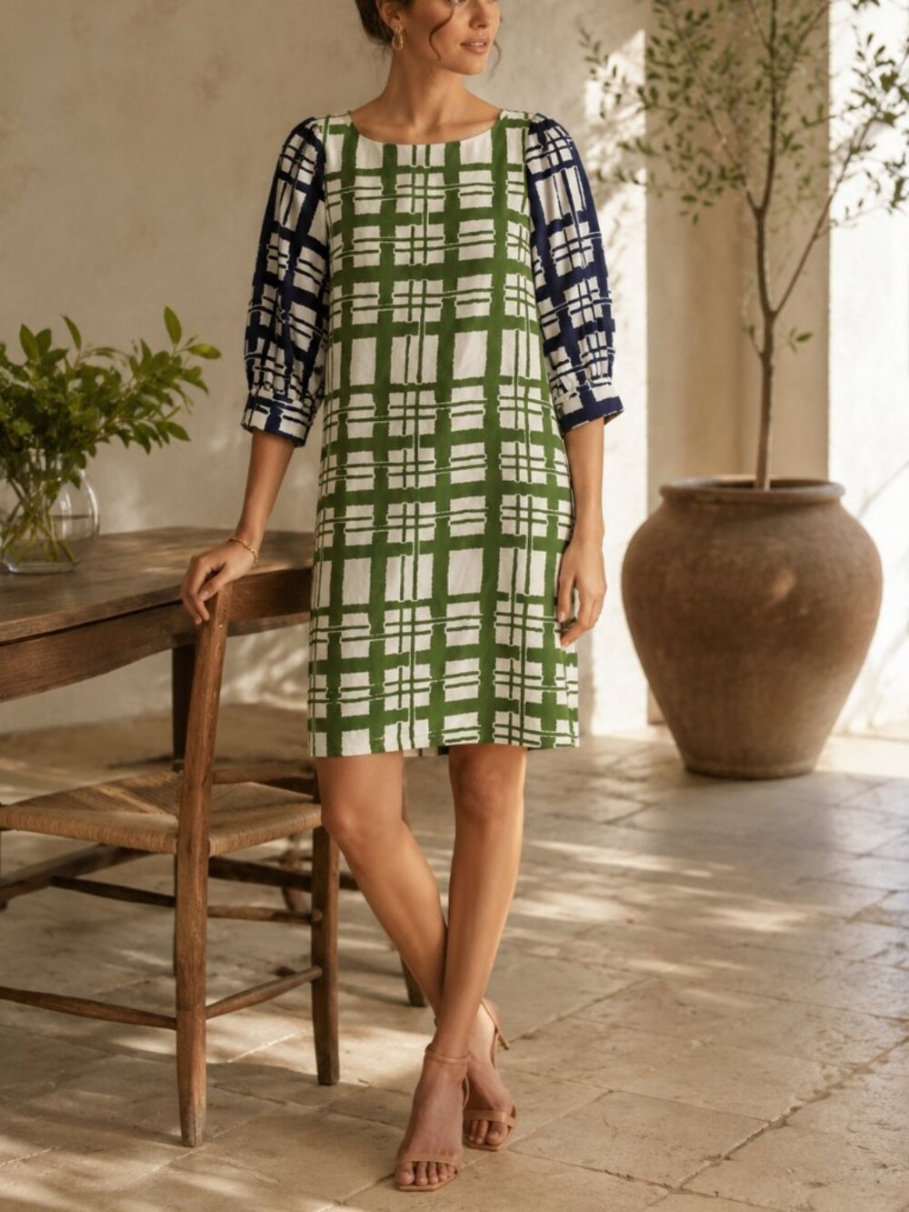 ✨2/$20 Anthropologie Maeve 100% Silk Abstract Shift Dress 4 Resort Vacation Mod - Picture 1 of 12
